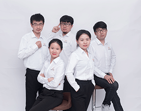 專業(yè)的設(shè)計師團隊